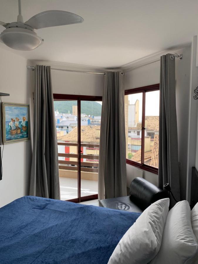 Apartamento Com Vista Do Mar Em Residencial Com Piscina Florianópolis Zewnętrze zdjęcie